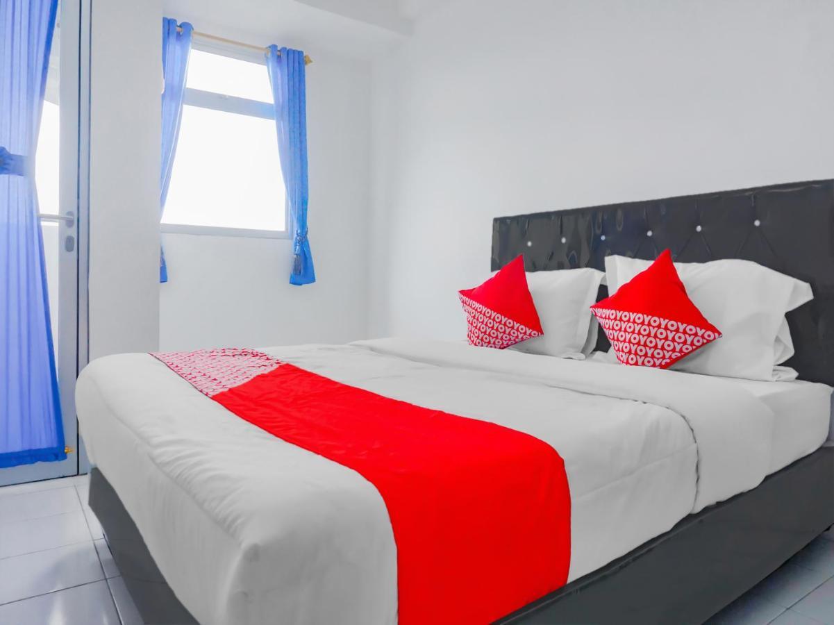 Oyo 90241 Sirooms Apartmen Gunung Putri Bogor Ngoại thất bức ảnh